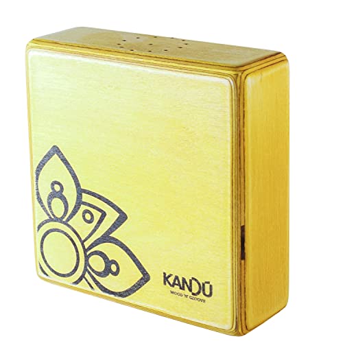 The Kandu Clever Shaker is the first-ever shaker drum with two distinctive sounds: one side like a clave, the other more like a bongo (Sahara)