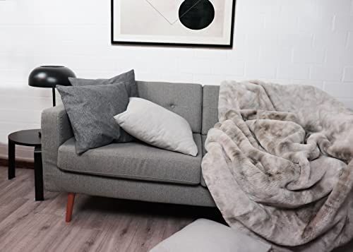 jilda-tex Wohn- Kuscheldecke Felloptik Rabbit Deluxe 750 GSM 150x200 cm Kunst-Felldecke (Nerzfell)