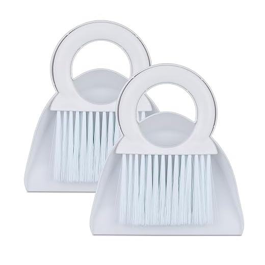 Relaxdays Set 2 Escobas Mesa con 2 Recogedores, Quitamigas Plástico Camping, Barredor de Mano Cocina, Colgante, Blanco, 4,5 x 18 x 19 cm