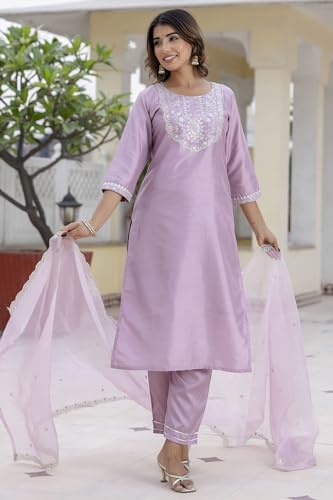 Image of VredeVogel Women's Silk Blend Embroidered Kurta with Pant & Dupatta Set