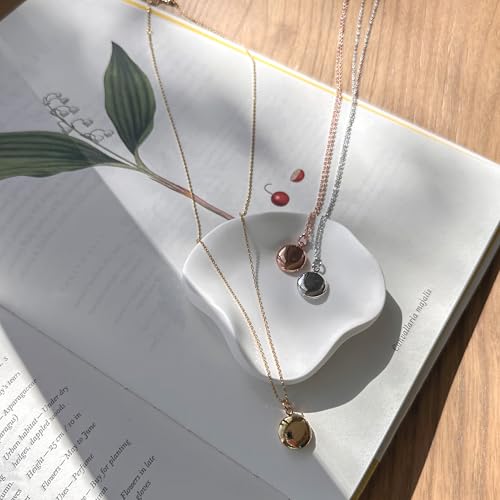 HONEYCAT Keepsake Locket Necklace in Gold, Rose Gold, or Silver | Minimalist, Delicate Jewelry2