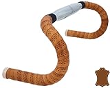 Die feinen Perforationen im Leder sorgen derweil dafür, dass Du auch bei langen Ausfahrten und den sommerlichsten Temperaturen genügend Halt für Deine Hände findest und jede einzelne Tour in vollen Zügen genießen kannst.