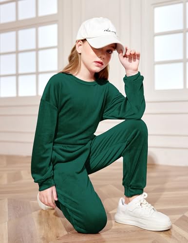 Image of Arshiner Girls 2 Piece Outfit Sweatsuits Set Kids Velour Sweatshirts & Sweatpants Tracksuits Set for Girls