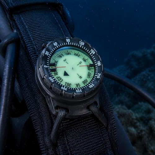 Boussole sous-marine compacte pour ne plus perdre son cap en plongée - 2