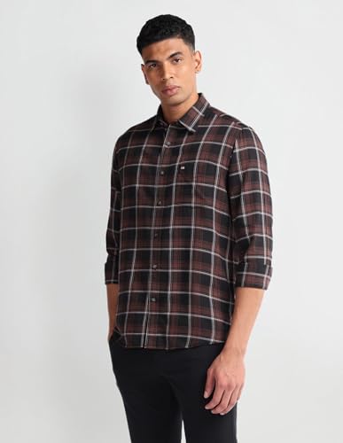 Image of Arrow Men's Solid Slim Fit Shirt