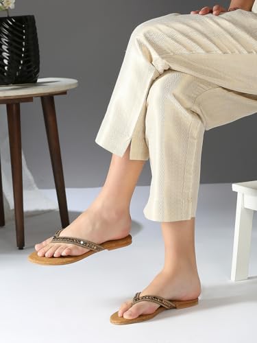 Image of Inc.5 womens Womens Gold Ethnic Embellished Round Toe Flats Euro 41 Slip-On