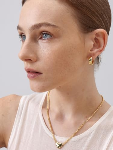 Image of FRUMOS 18K Gold Plated Chunky Hoop Earrings for Women Fashion Thick Gold Hoops Set Jewelry for Birthday Christmas Gifts