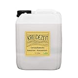 Kreidezeit Carnaubawachs Emulsion ist ein sehr gehaltvolles Konzentrat zur Verdünnung mit Wasser und dadurch extrem ergiebig. Als Wischpflege für geölte und gewachste Oberflächen (Holz, Kork, Stein, Keramik) und Linoleum, für Böden und Möbel. Verleiht stumpf gewordenen Flächen seidigen Glanz und frisches Aussehen. Grundschutz für geölte und gewachste Oberflächen i. R. der Erstbehandlung. Zusätzlicher Schutz gegen mechanischen Abrieb. Das Produkt darf nicht unverdünnt angewendet werden! Vegan.
