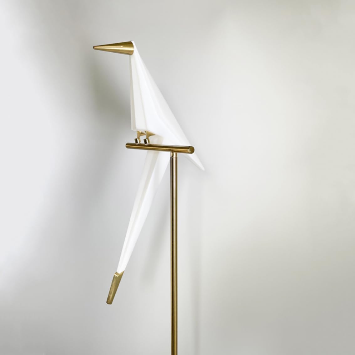 Modern Gold Floor Lamp Creative Crane Bird Standing Floor Lamp Tall Unique Lamps Metal Standing Light 2 Vivid Birds Shade Art Deco Floor Lamps for Living Room Bedroom - Warm Light