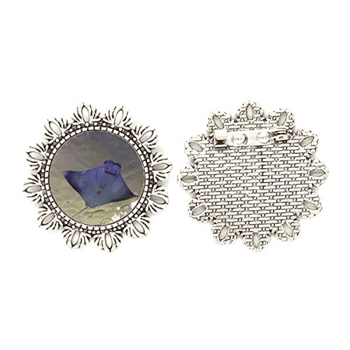 Broche de gancho Ocean Ray Skate mediano con diseño de flor de plata para el pecho