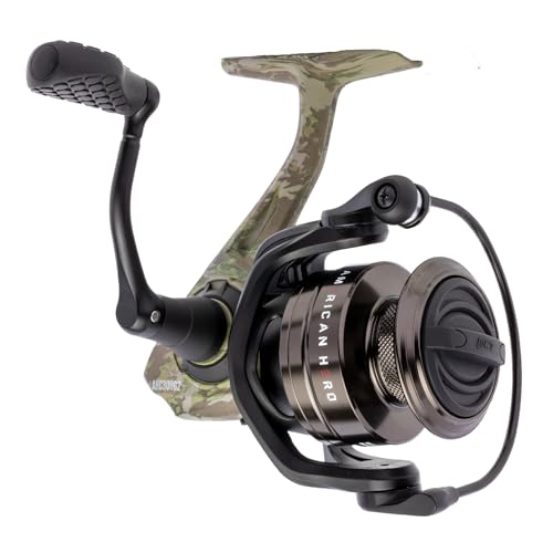 Lew's American Hero Camo Spinning Fishing Reel, Size 300 Reel, 5+1 Bearings, 6.2:1 Gear Ratio, One-Piece Graphite Frame, Oiled Felt Multi-Disc Drag, Interchangeable Retrieve, Clamshell, Camo/Black