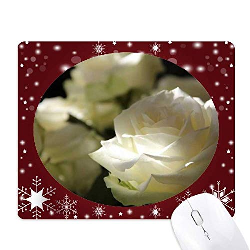 Tapis de souris rose blanche sombre grand format pour une ambiance hivernale cosy