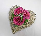 Material: Herz - Rattan, Blüten und Blätter aus Textilmaterial, Beiwerk aus Kunstmaterial
