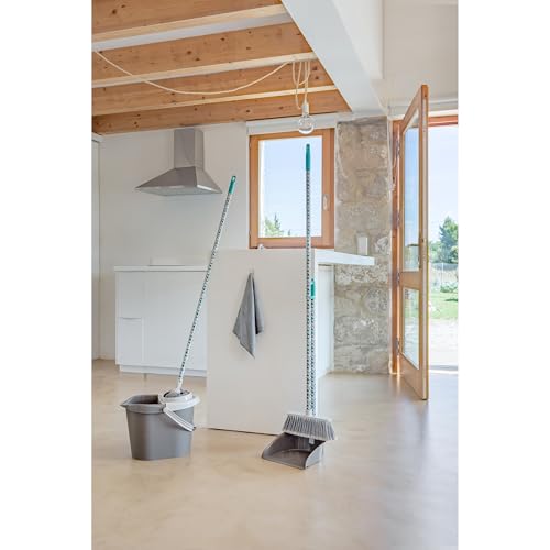 Vigar Essential Besen mit Stiel Geometrisches Design, 130 cm