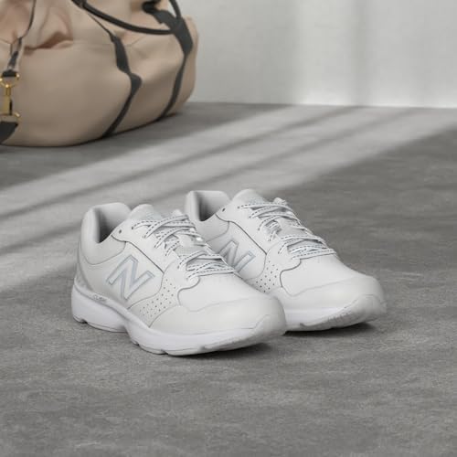 Amazon | New Balance レディース 411 V1 ウォーキングシューズ US