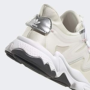 わさお Amazon.com | adidas Ozweego Plus Shoes Women's, White, Size