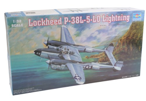 Trumpeter 1/32 P38L-5-LO Lightning Fighter