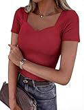 t shirt rouge femme intersport Ce t-shirt se marie à merveille avec une multitude de vêtements : jeans, jupes, leggings… Il se porte aussi bien avec des sandales pour un look décontracté qu'avec des baskets pour un style sportif. Idéal sous un blazer par temps frais