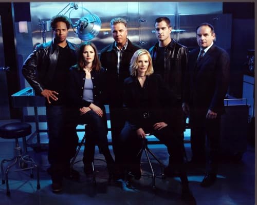 Posterazzi Cast Of Csi: Crime Scene Investigation Photo Print (8 x 10) - Item # MVM03326