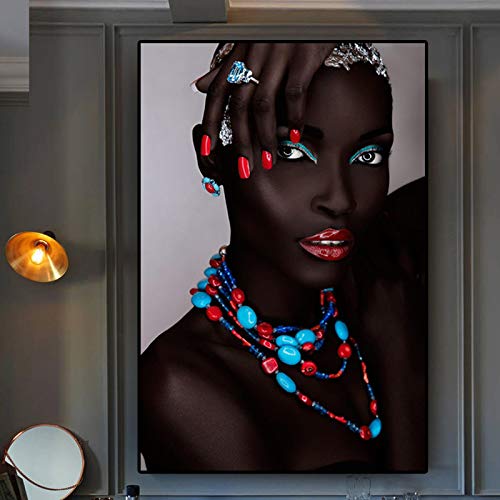 Toile femme africaine noire sexy avec lèvres et ongles dorés pour sublimer votre décoration
