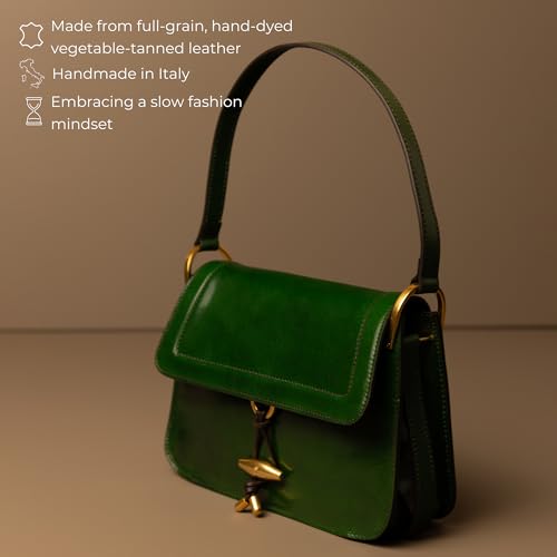 Image of Time Resistance Leather Shoulder Bag - Full-Grain Leather Handbag with Toggle Closure - Elegant Handbag for Women