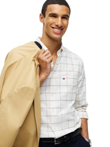 Image of Tommy Hilfiger Men's Long Sleeve Oxford Shirts in Regular Fit, Men's Button Down Shirts, Also Available in Big and Tall