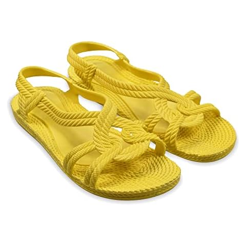 Brasileras Slip-Resistant Flip Flops for Women Cover