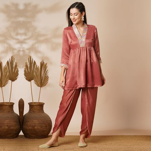 Image of Globus Women Co-ord Set