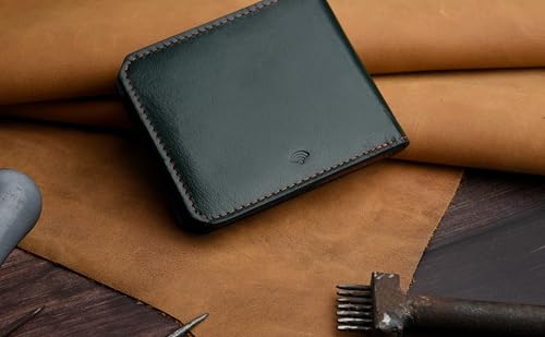 Image of URBAN FOREST Tyson Green /Rust Leather Wallet for Men