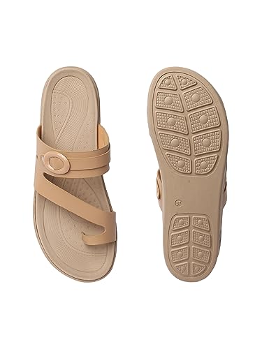 Image of Carlton London women's Adjustable Flatform Toe-Loop Sandals