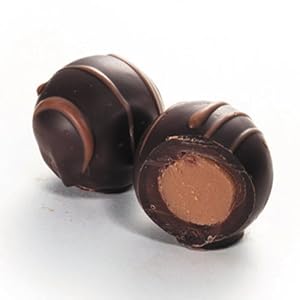 Loose Chocolade – Een Kilogram Doos van ‘Vanessa’ Our Grand Marnier Infused Dark Chocolate Truffle. The Perfect Luxury Chocolate Gift door Martin’s Chocolatier