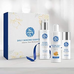 The Moms Co Daily Skincare Essentials Box l All Skin Types l Vitamin C & Hyaluronic Acid I Vita Rich Face Wash (100 ml…