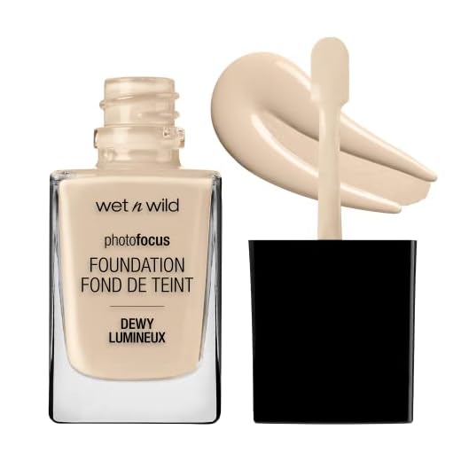 wet n wild Photo Focus Dewy Liquid Foundation Makeup, Soft Ivory
