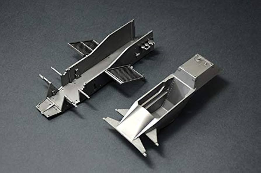 1/12 イタレリ アルファロメオ 179/179C プラモデル 1/12 アルファロメオ 179/179C F1 | 鉄道模型・プラモデル