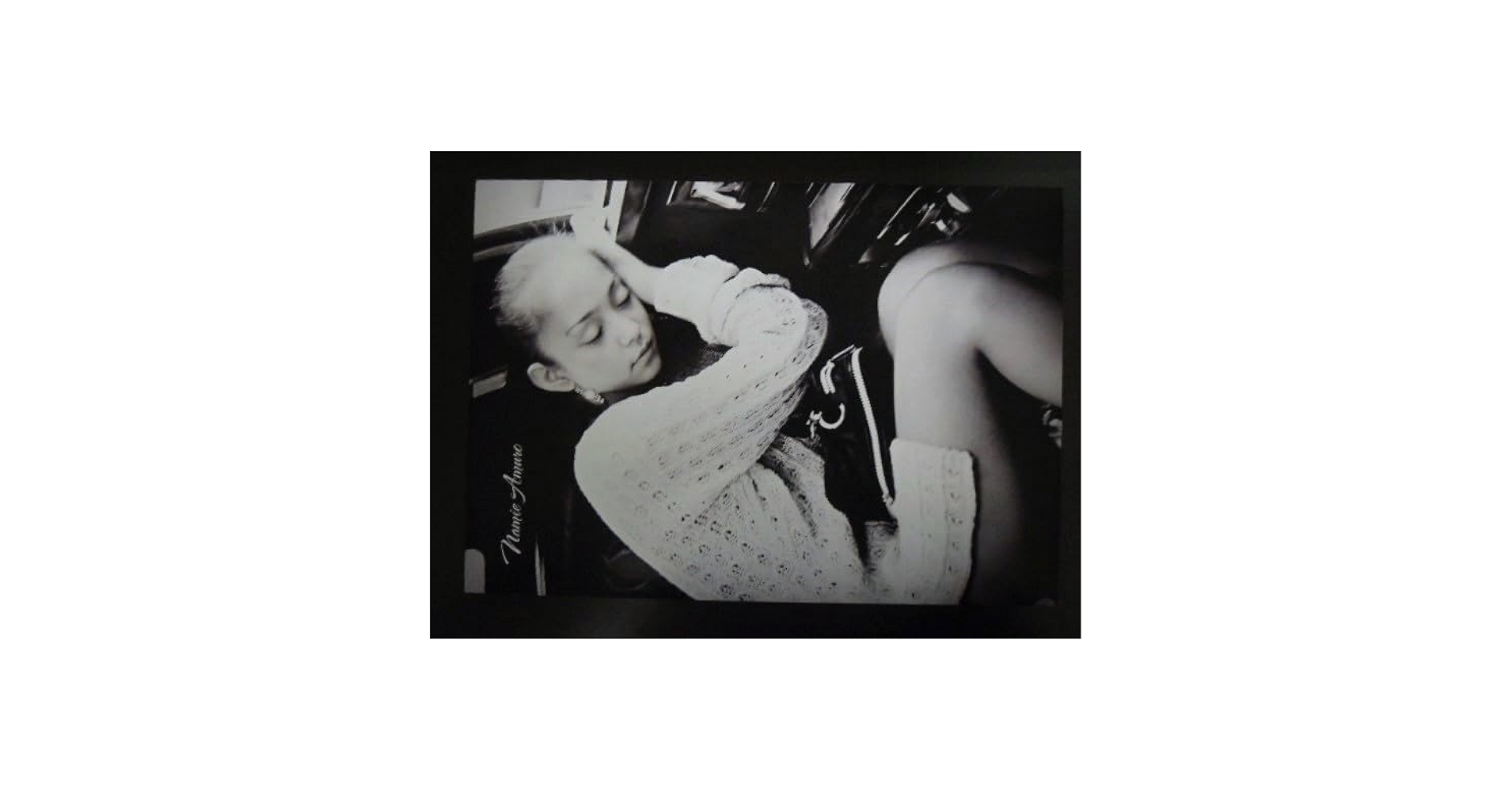 Amazon.co.jp: A4 額付き ポスター 安室奈美恵 Amuro Namie