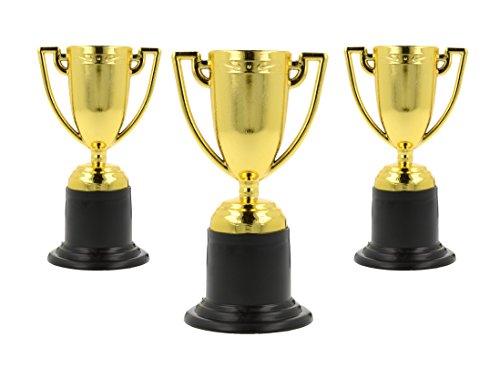 Storm&Lighthouse 12x Piccoli trofei di plastica Oro - Riempitrici per borse da Party / Premi in classe / giocattoli per Bambini / premi / Giocattoli di Compleanno Cover