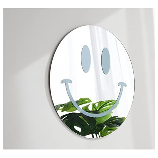 JOY UINAN Preppy Room Decor Cute Room Decor Preppy Wall Decor Aesthetic Wall Decor for Bedroom Aesthetic Preppy Decor Smiley Acrylic Mirror