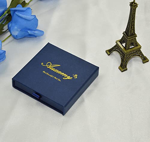 Collana con ciondolo quadrato placcato oro 18k