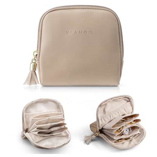 Vlando Schmuckkästchen Reise, Schmuckbeutel mit Fransen, 6-lagige Reise Jewelry box für Damen Mädchen, Münzbeutel, Schmuck Reiseetui aus Kunstleder, Ohrring, Halsketten,Uhren aufbewahrung,Milchkaffee