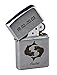 Produktbild Zippo mit Sternzeichen / Tierkreiszeichen Gravur auf Chrome brushed Benzinfeuerzeug als Geschenk (Fische)