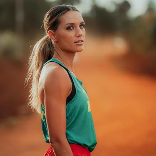 Mar&iacute;a Garc&iacute;a Dom&iacute;nguez: Medicina, Running y Vida Activa en Ibiza copertina