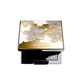 Glänzendes Gold und strahlendes Silber: Die glamourösesten Nuancen in einem Trio. Perfekt für ein auffälliges Make-up.