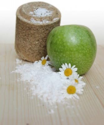 Officinalis Horse Lollyroll - Apples And Chamomile