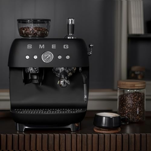 Image of Smeg Semi-Automatic Espresso Machine (Matte Black)