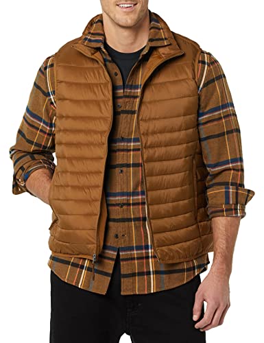 Image of Amazon Essentials Men's Lightweight Water-Resistant Packable Puffer Vest