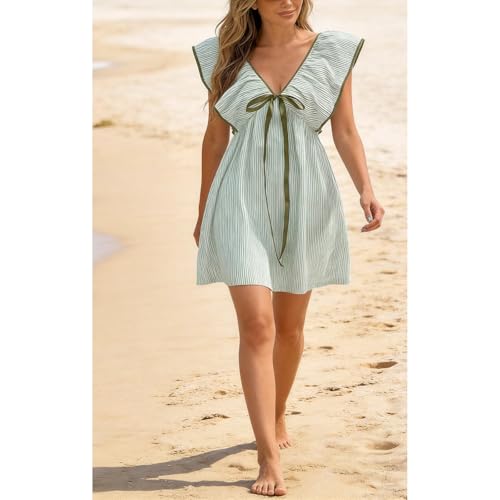 Robe courte à rayures fluide pour affiner la silhouette en été