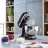 KitchenAid Küchenmaschine - Artisan - Kippbarem Food Processor - Teigknetmaschine mit 3 Zubehör und Schüssel aus Edelstahl - 4.8 L - Onyx schwarz – Ansicht 5