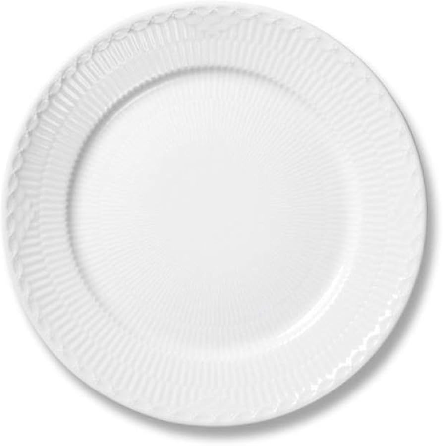 【ロイヤルコペンハーゲン】ホワイトフルーテッドハーフレースプレート25cm 4枚 Amazon.co.jp: 【正規輸入品】 ロイヤルコペンハーゲン ホワイト