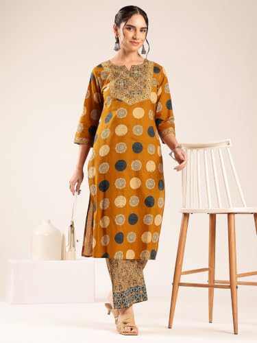 Image of Vbuyz Women's Printed & Hand Work Straight Cotton Blend Parrot Green Kurta,Pant with Dupatta | Kurta Set with Dupatta for Women | Suit Set | Ethnic Set | Printed Kurta Set | Salwar Set for Women