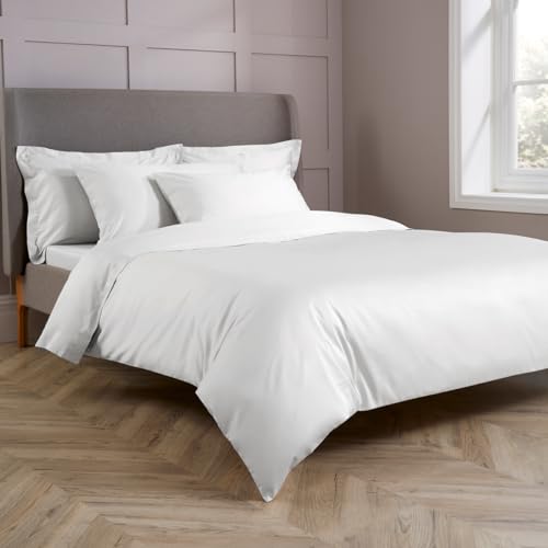 Christy 400TC Super King Duvet Cover Set | White | 100% Cotton | Silky Smooth and Soft Bed Linen | Luxury 400 Thread Count Super King Quilt Cover Set